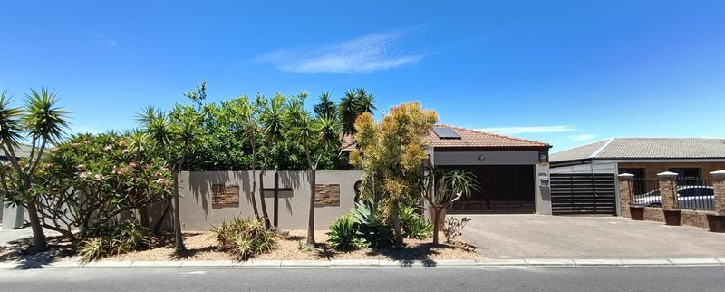 3 Bedroom Property for Sale in Sonkring Western Cape